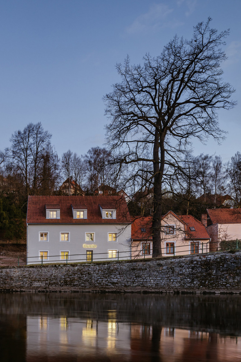 Nový penzion Clementine House v Českém Krumlově. (Nový penzion v Českém Krumlově; Tereza Komárková (Architéka), Lucie Němcová)