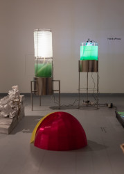 Ateliér architektury III se ve svých projektech soustřeďuje na testování nových metod navrhování. Úspěchy i nepřeberné množství projektů ateliéru sleduje výstava Souostroví / Archipelago 13 *A3, která se koná v Galerii UM.