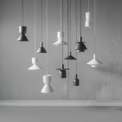 Možnost kreativity a flexibility přináší kolekce závěsných svítidel Cuppa od Delta Light