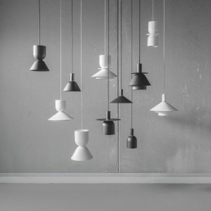 Možnost kreativity a flexibility přináší kolekce závěsných svítidel Cuppa od Delta Light
