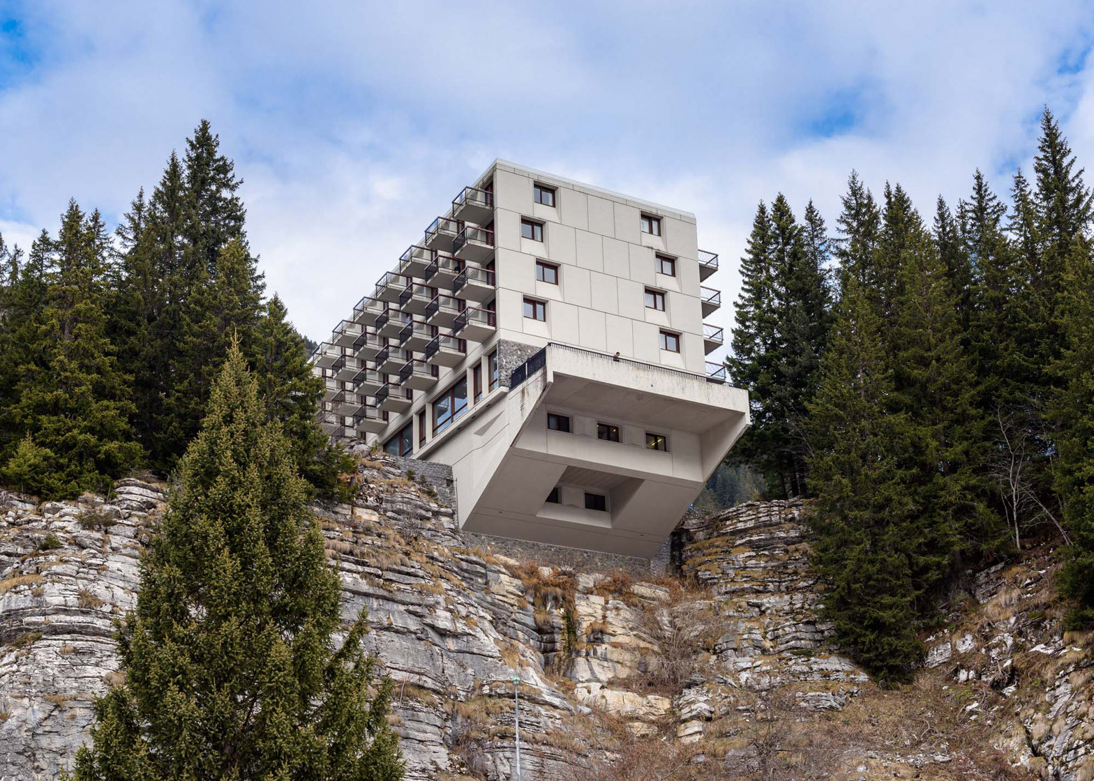 Brutalistní lyžařský rezort Flaine ve Francii, Marcel Breuer