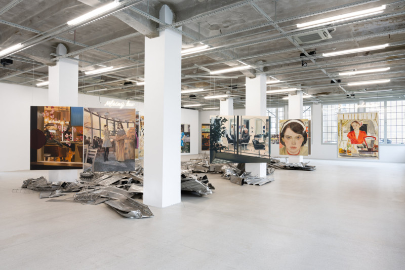 Galerie Telegraph se rozkládá na ploše 350 m² v přízemí rozsáhle zrekonstruované bývalé továrny na telefonní přístroje. 