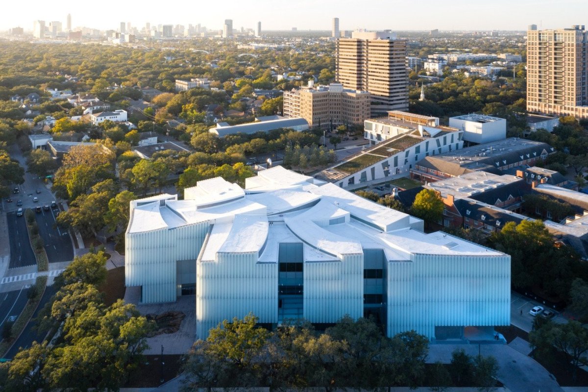 Budova Nancy a Riche Kinderových - Muzeum umění v Houstonu, Steven Holl
