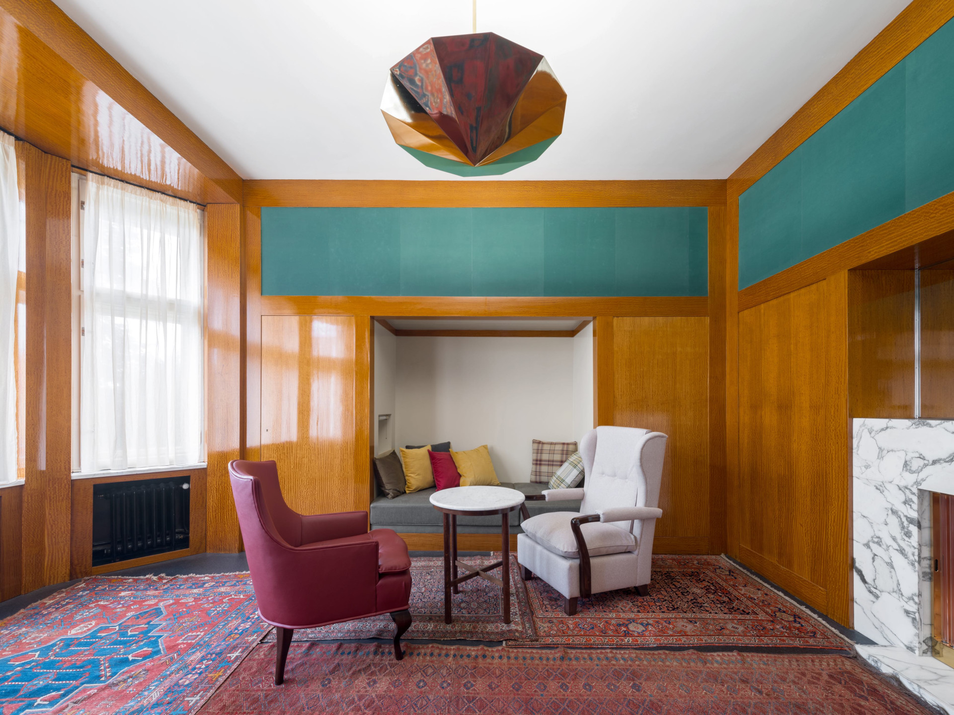 Historický bytový interiér rodiny Oskara a Jany Semlerových vznikl v letech 1933–1934, jeho autory jsou Adolf Loos a Heinrich Kulka