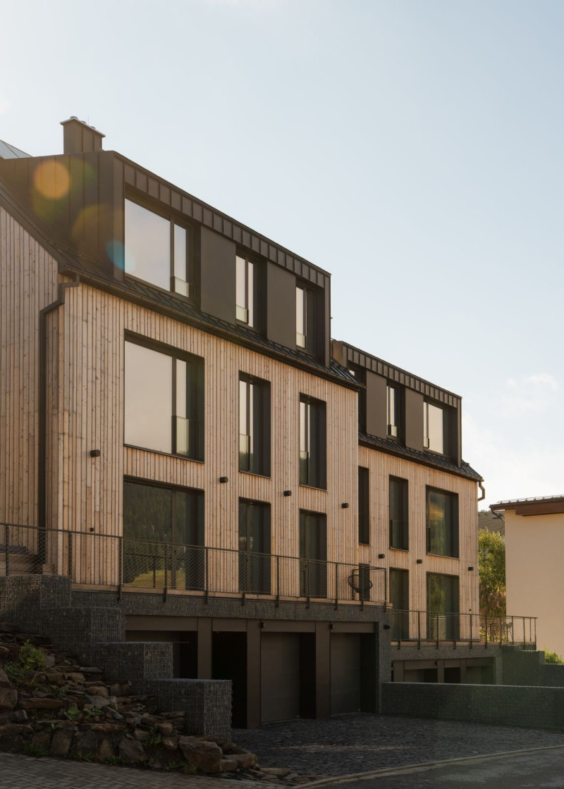  (Apartmánový dvojdům v Krušných horách; BekArch)