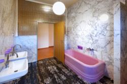 Volmanova vila v Praze od architektů Karla Janů a Jiřího Štursy