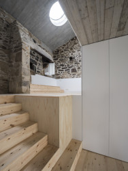 Rekonstrukce a dostavba rodinného domu v Muros, fuertes-penedo arquitectos