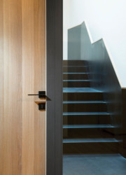 Zámek Mitrowicz, Labor 13, Atelier Flera - foto interiéru