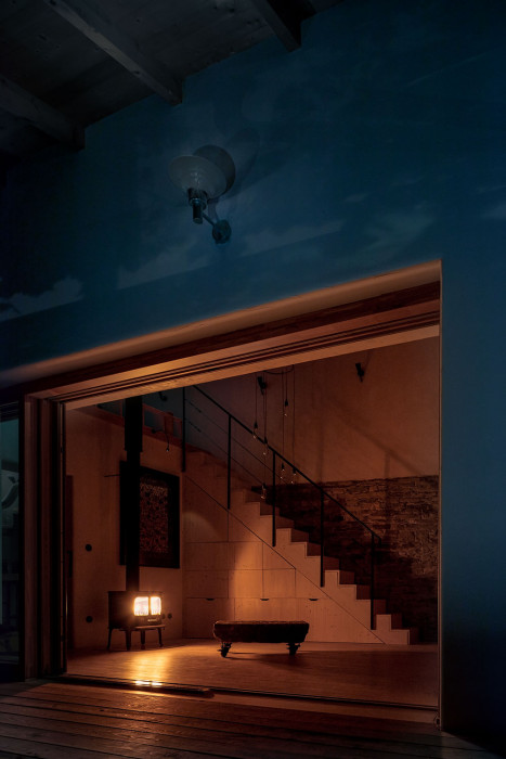 Hide in City, Martin Kožnar