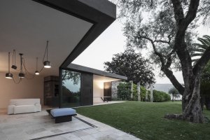 F Holiday House, Bergmeisterwolf