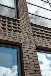 Administrativní ulice, Areál Ponávka, Studio Acht / Václav Hlaváček.