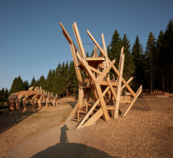 Herní krajina Pecka, Matěj Hájek a Tereza Kučerová (Moloarchitekti s.r.o)