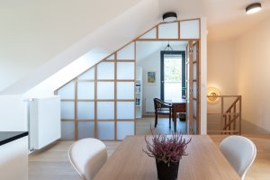 Interiér mezonetového bytu, studio AEIOU