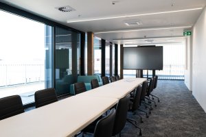  Vyšší patra zaujímají soukromé kanceláře (Textilia – zreknstruovaná ikona Ostravy; Master Design)