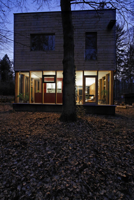 Dřevěný dům ve středních Čechách od sporadical