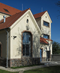 Rekonstrukce Staré vodárny v Nebušicích od Atelieru Poláček