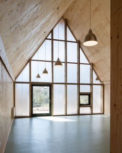 Wolfson Tree Management Centre od Invisible studio