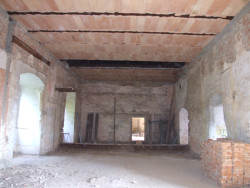 Pohled do historického sálu před rekonstrukcí