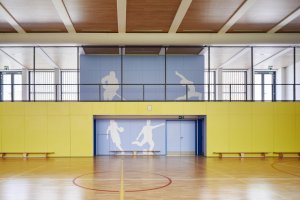 Studio Arch.Design realizovalo novou sportovní halu základní školy v pražských Letňanech
