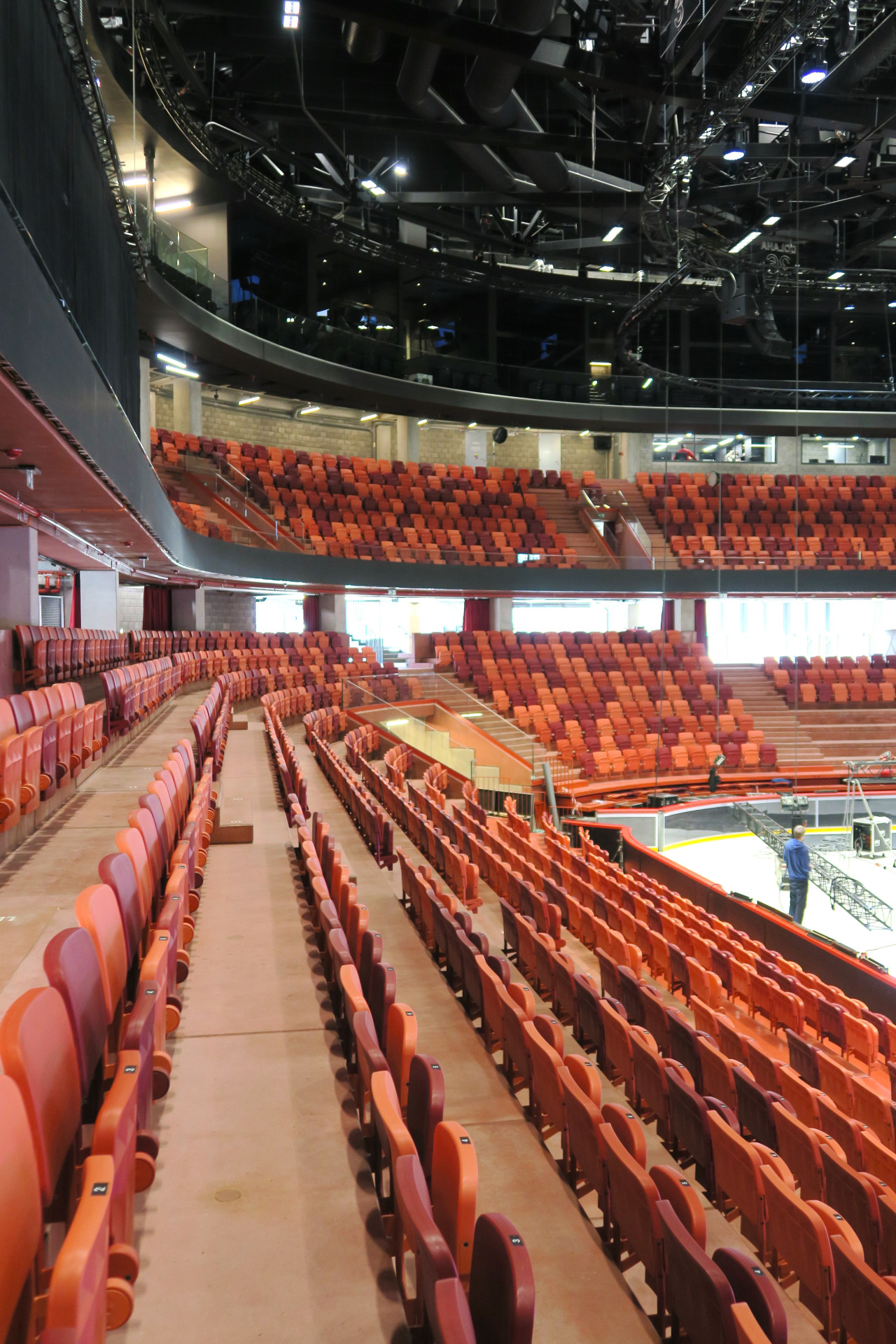 Hlediště (Horácká multifunkční aréna; Chybik + Kristof)