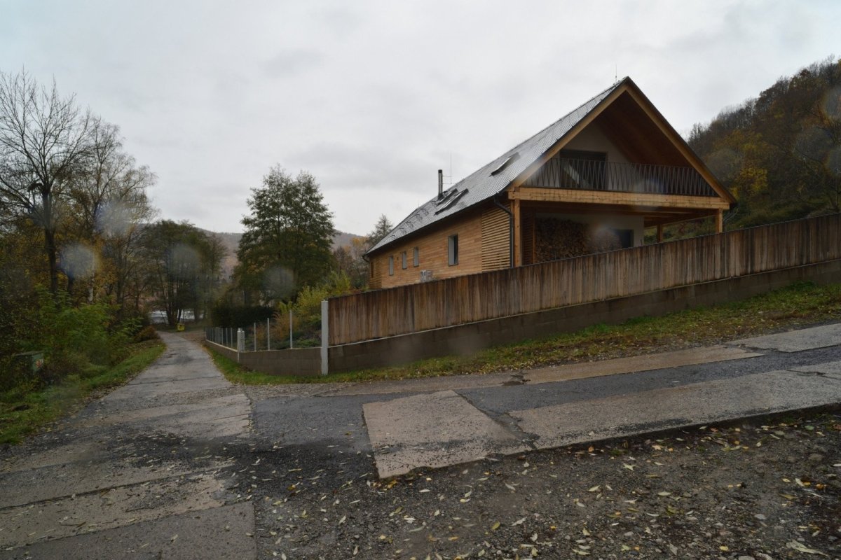 Rodinný dům Povrly od studia 3+1 architekti