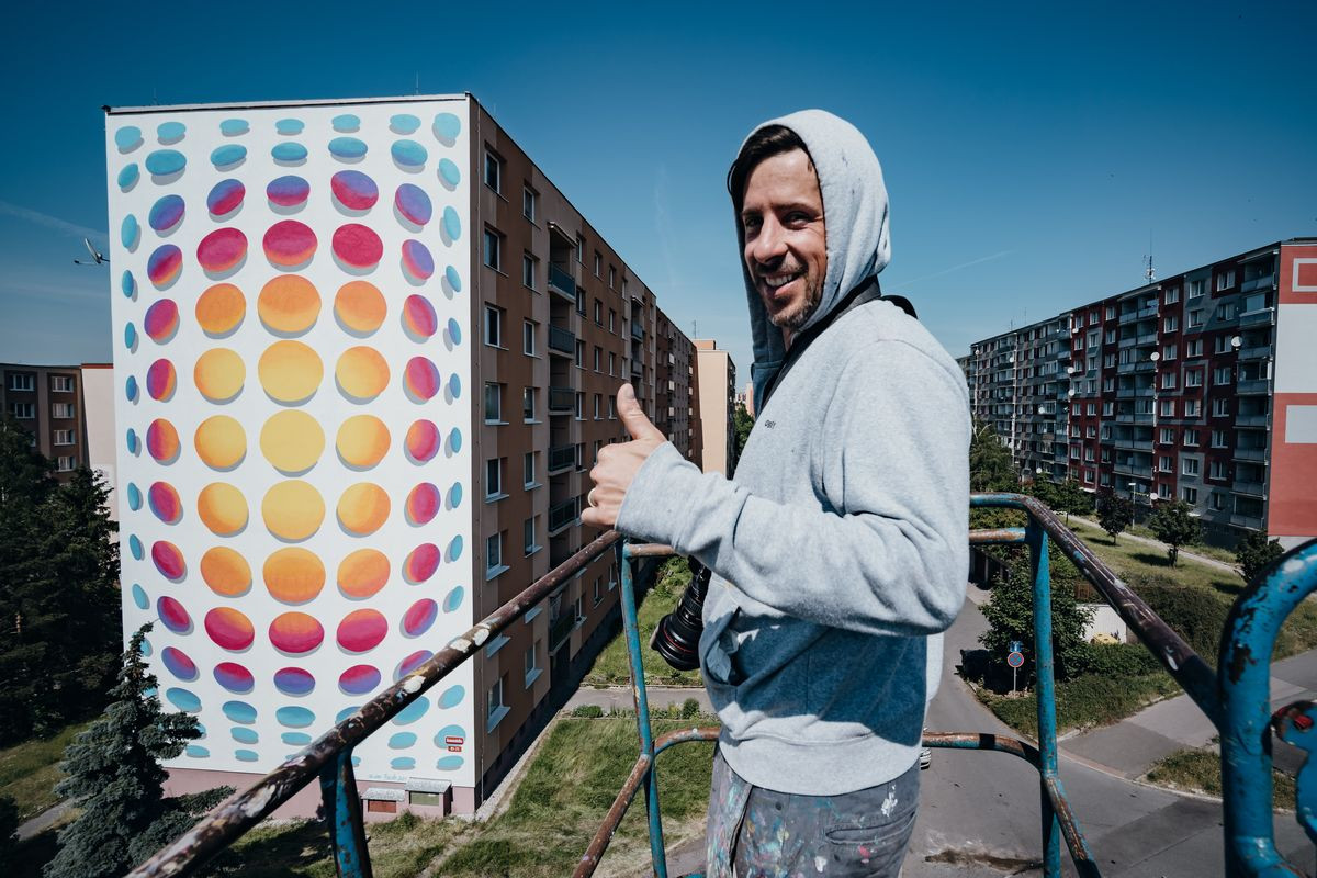 Street art festival WALLZ