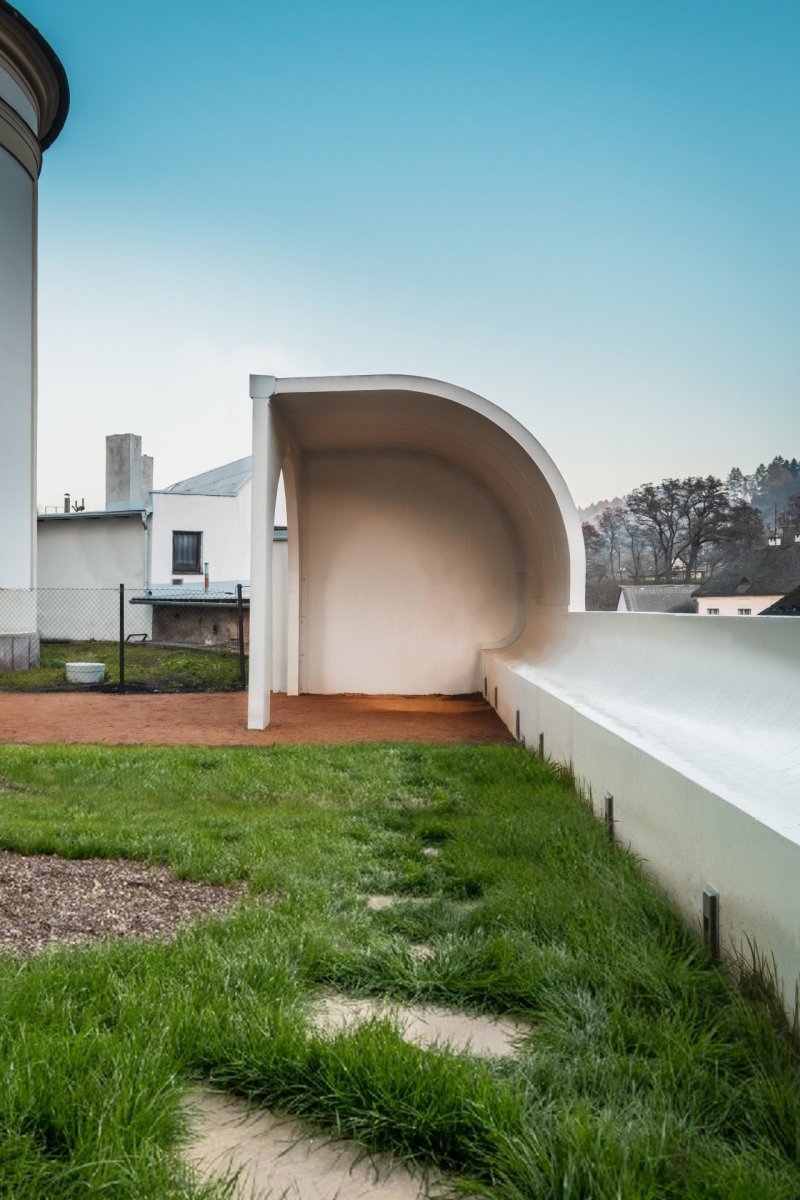Plácek pro pohyb (Nízkoprahový klub Relax, atakarchitekti)