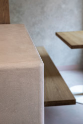 Interiér vinárny WineList od studia Collarch