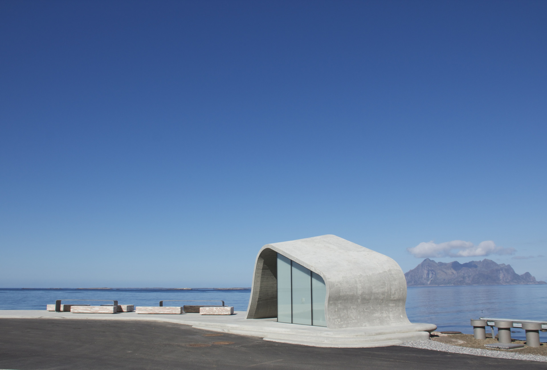 Projekt Uredd v Norsku, Haugen/Zohar Arkitekter + Landskapsfabrikken /Inge Dahlmann. Zdroj: KRUH
