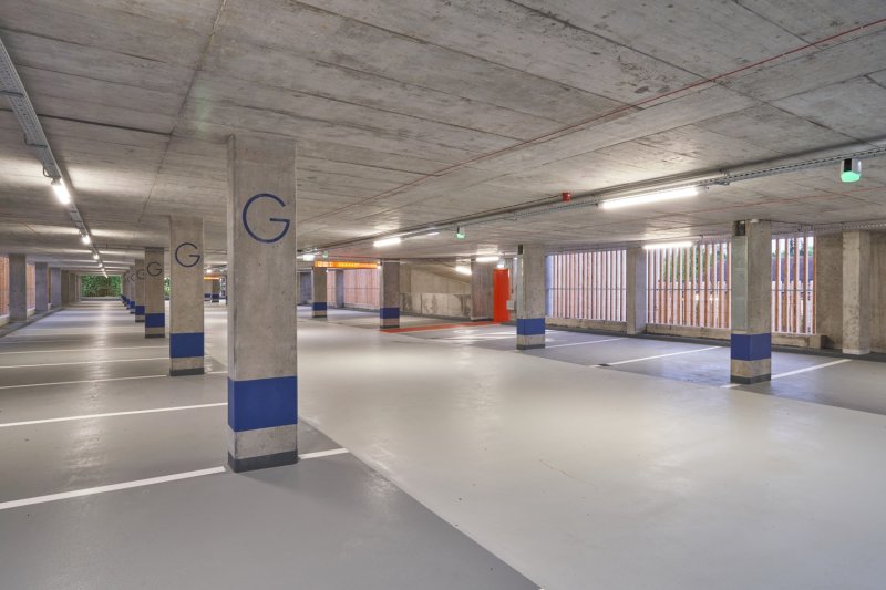 Parkovací dům Jana Gayera, architekti chmelík & partneři