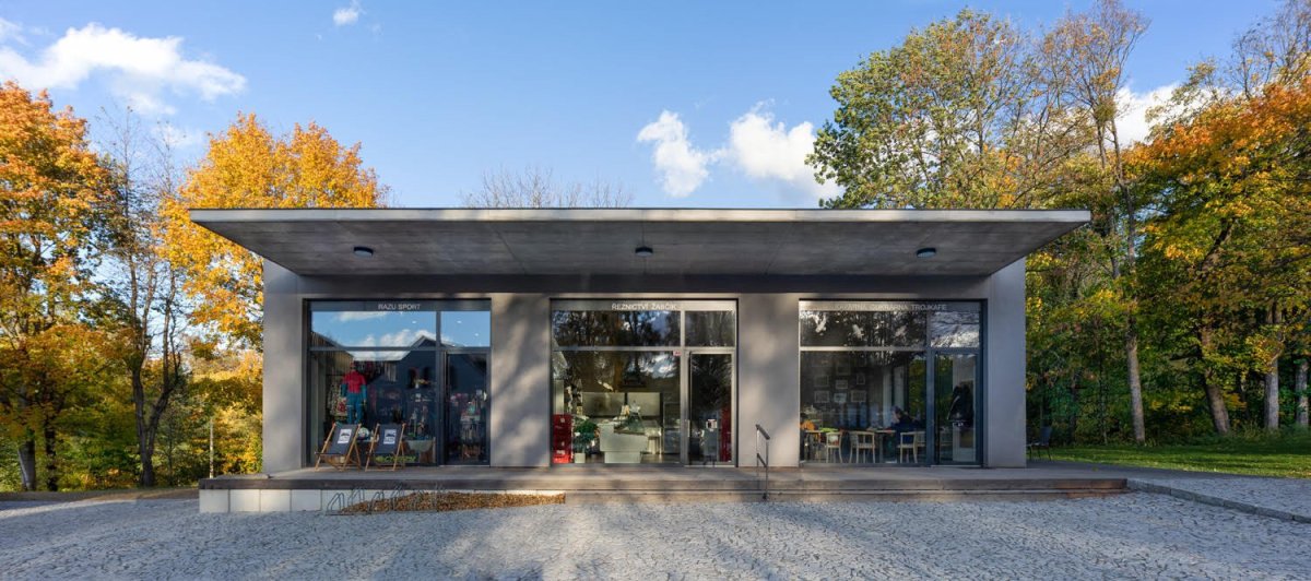 Přestavba garáží v Trojanovicích, Kamil Mrva Architects