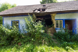 Původní stav Janúšovy chalupy (Obnova Janúšovy usedlosti na Žítkové; Hlinaři)