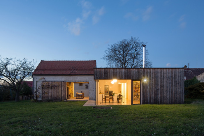 Rodinný dům v Českém středohoří, Molo architekti