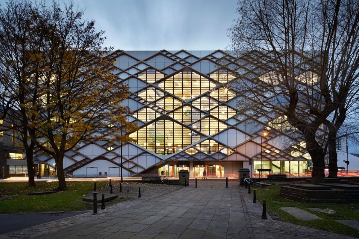 Matt Cartwright (Twelve Architects & Masterplanners), The Diamond - foto