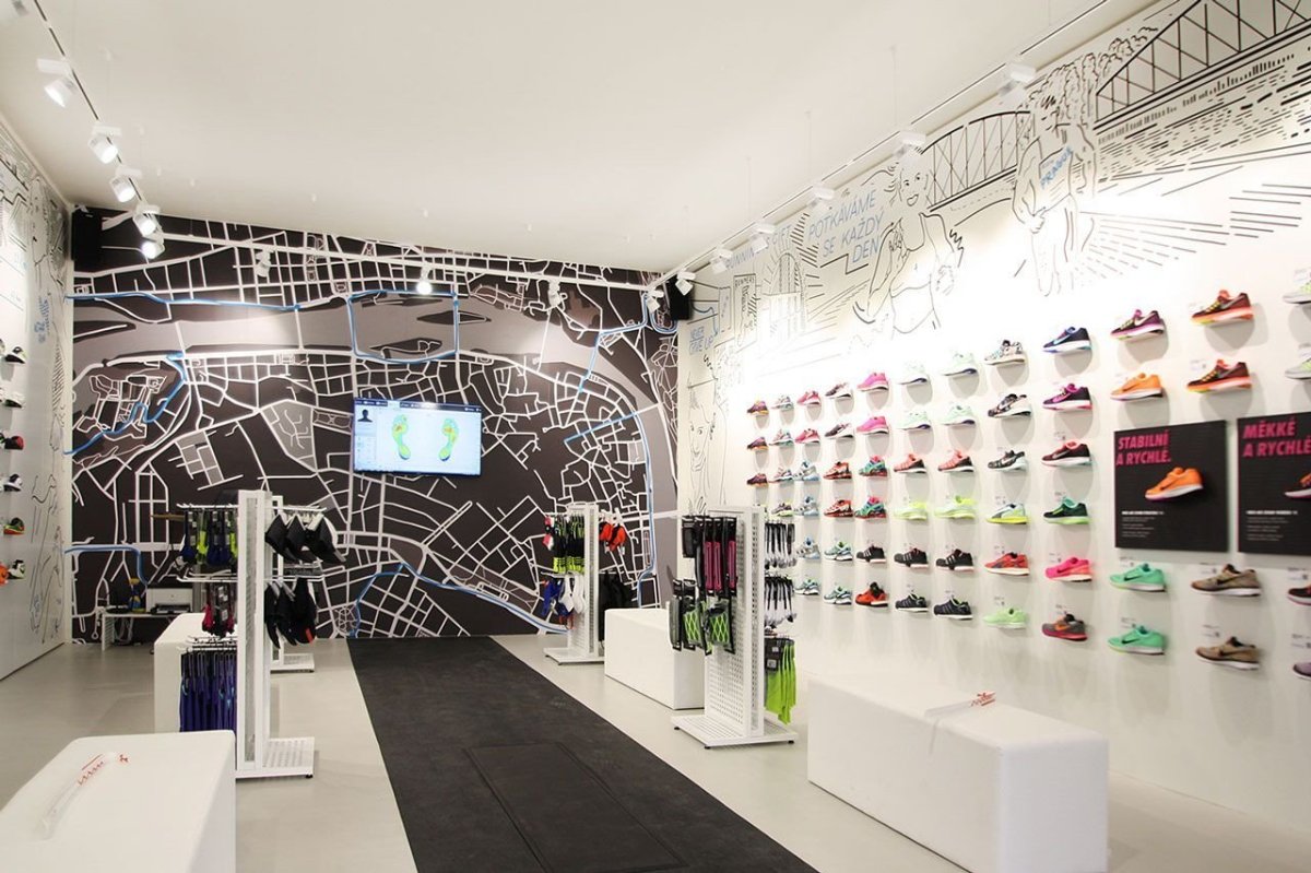 Valentino Colla, Paola Toniato (Nike architects), Olga Pokorná (Olga Pokorná - architekt), Top4Running - foto