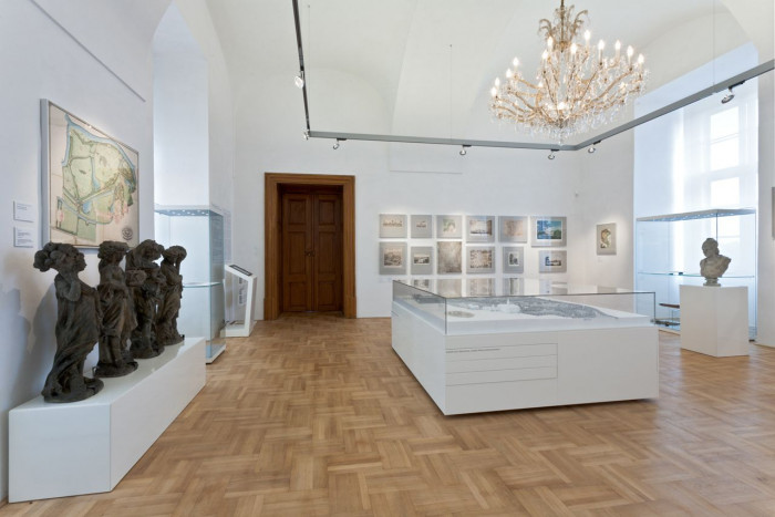 Architekti DRNH, NCZK, Arcibiskupský zámek v Kroměříži, Kabinet zahradní kultury, expozice v 2. NP – foto