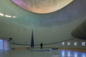 Jste-li z Brna, zajděte si pro betlémské světlo do kostela bl. Marie Restituty na Lesné, možné to bude 23. a 24. 12. odpoledne.