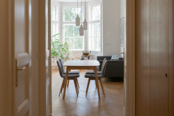 Byt s arkýřem, Studio COSMO.