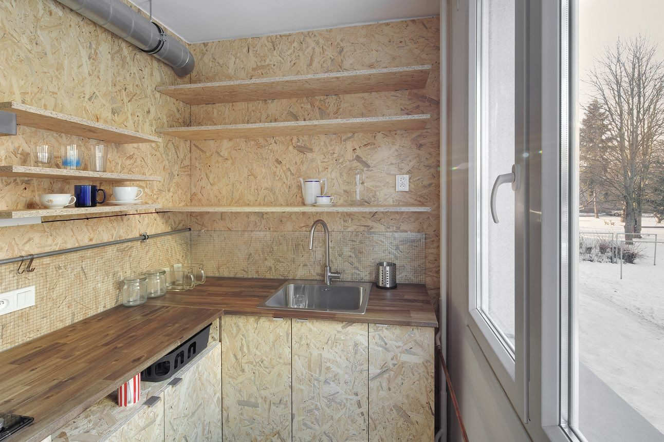 architectureMADE, rekonstrukce bytu paneláku v Plzni, foto