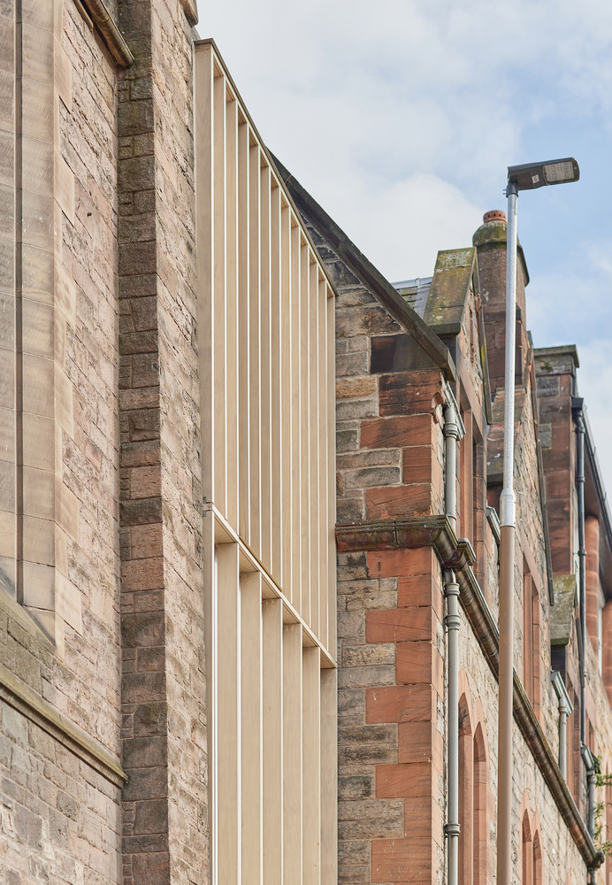 Greyfriars Charteris Center v Edinburghu od studia Konishi Gaffney Architects