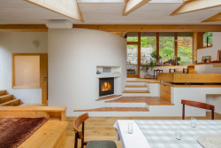 Byt má několik výškových úrovní. Každá má jiný charakter. 