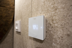 Společnost REHAU představuje produkt NEA SMART 2.0 - modulární regulační systém s LED Matric.