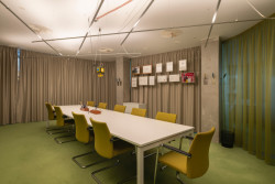 Sídlo společnosti HINTON na pražských Vinoradech navrhl architekt Stanislav Fiala