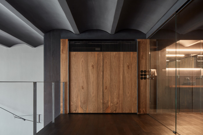 Loft with love, Vít Máslo a David Chisholm / CMC architects