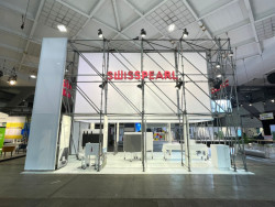 Opakované využití stánku na stavebním veletrhu Futurebuild Belgium 2025.