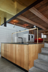 Skleněná chalupa v Jizerských horách od studia Mjölk