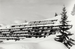 Charlotte Perriand - komplex Les Arcs (1982)