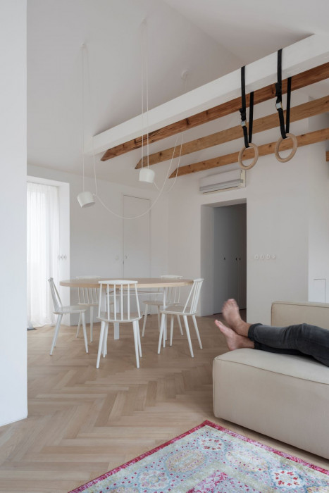 Podkrovní byt v Bratislavě, Kilo/Honč