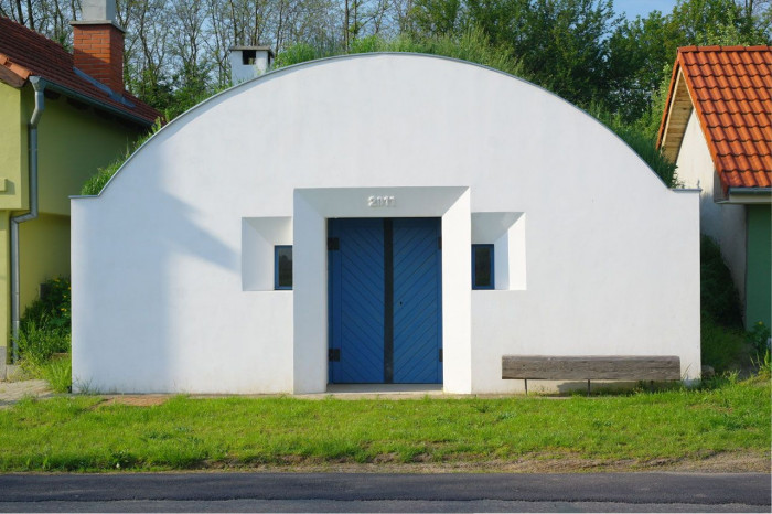 ORA, Vinný sklep U Modráka – foto