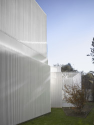 Rodinný dům #house#1.130 v Madridu, Estudio.Entresitio